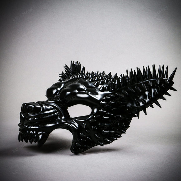 Angry Wolf Steampunk Spike Masquerade Mask - Black - Picture 8 of 10